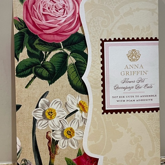 Anna Griffin "Flower Pot Decoupage Die Cuts" - Picture 1 of 3